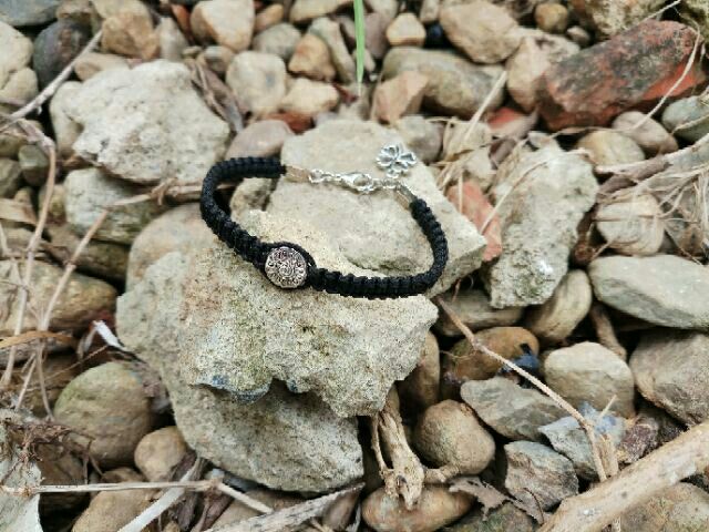 Vòng Tay Handmade ( thông báo size cổ tay )