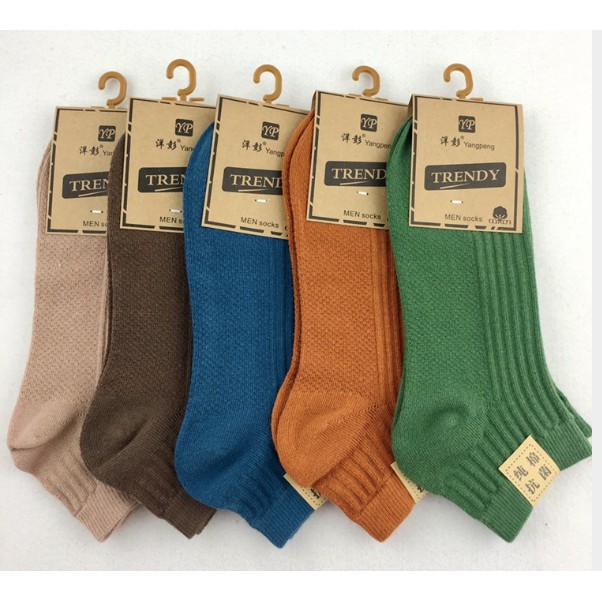 Tất Vớ Sọc Nổi Cotton Dày Chắc chắn Cao Cấp (Giao Màu Ngẫu Nhiên)