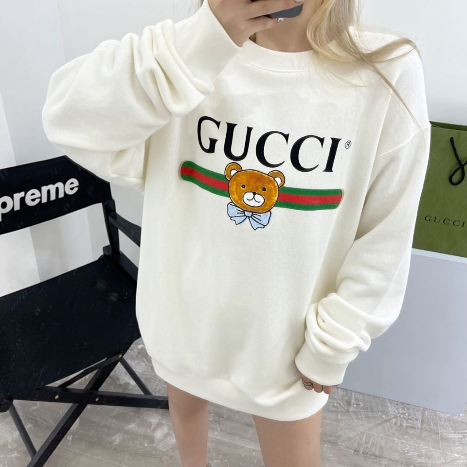 Áo Thun Tay Dài Cổ Tròn Dáng Rộng In Logo Gucci Thời Trang Mùa Thu Cho Nam Và Nữ