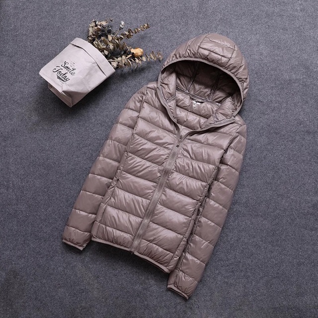 Áo phao lông vũ cho nữ siêu nhẹ loại có mũ | BigBuy360 - bigbuy360.vn