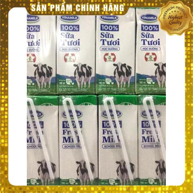 Lốc 4 Hộp Sữa Tươi Vinamilk Có Đường 180ml