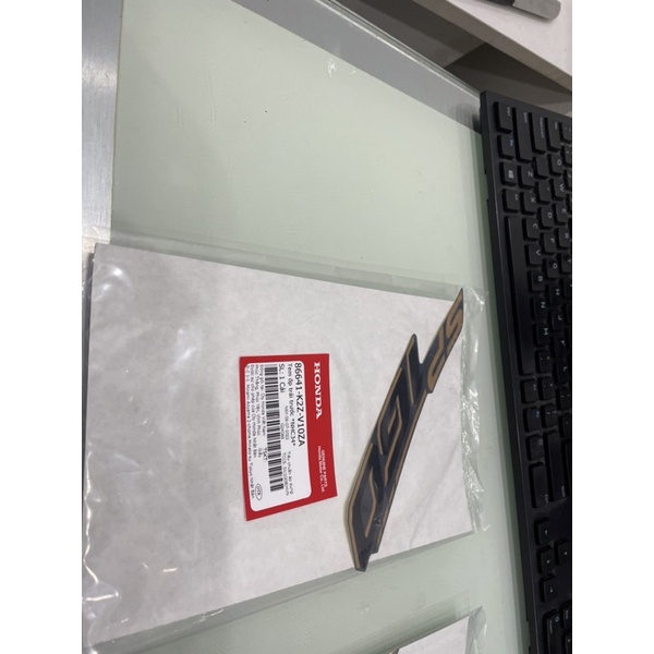 Tem 160 bản đặc biệt ab 160Tem ốp trái trước\hàng chính hãng honda