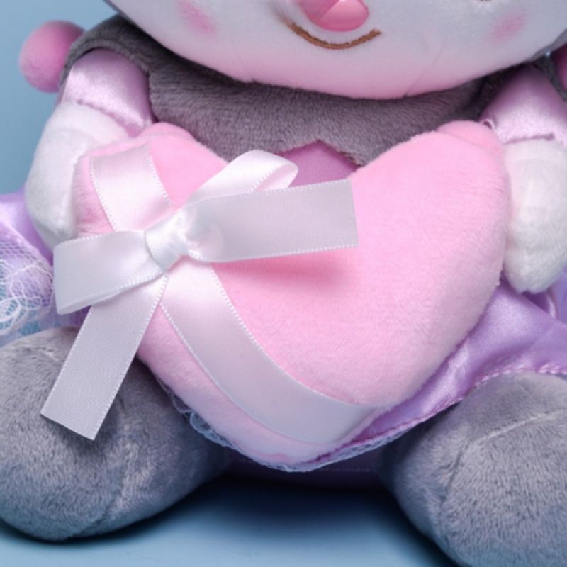 Gấu bông Kuromi Maid ôm trái tim đáng yêu 🧸