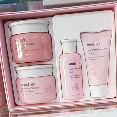 SET DƯỠNG DA INNISFREE HOA ANH ĐÀO ( HÀN QUỐC)