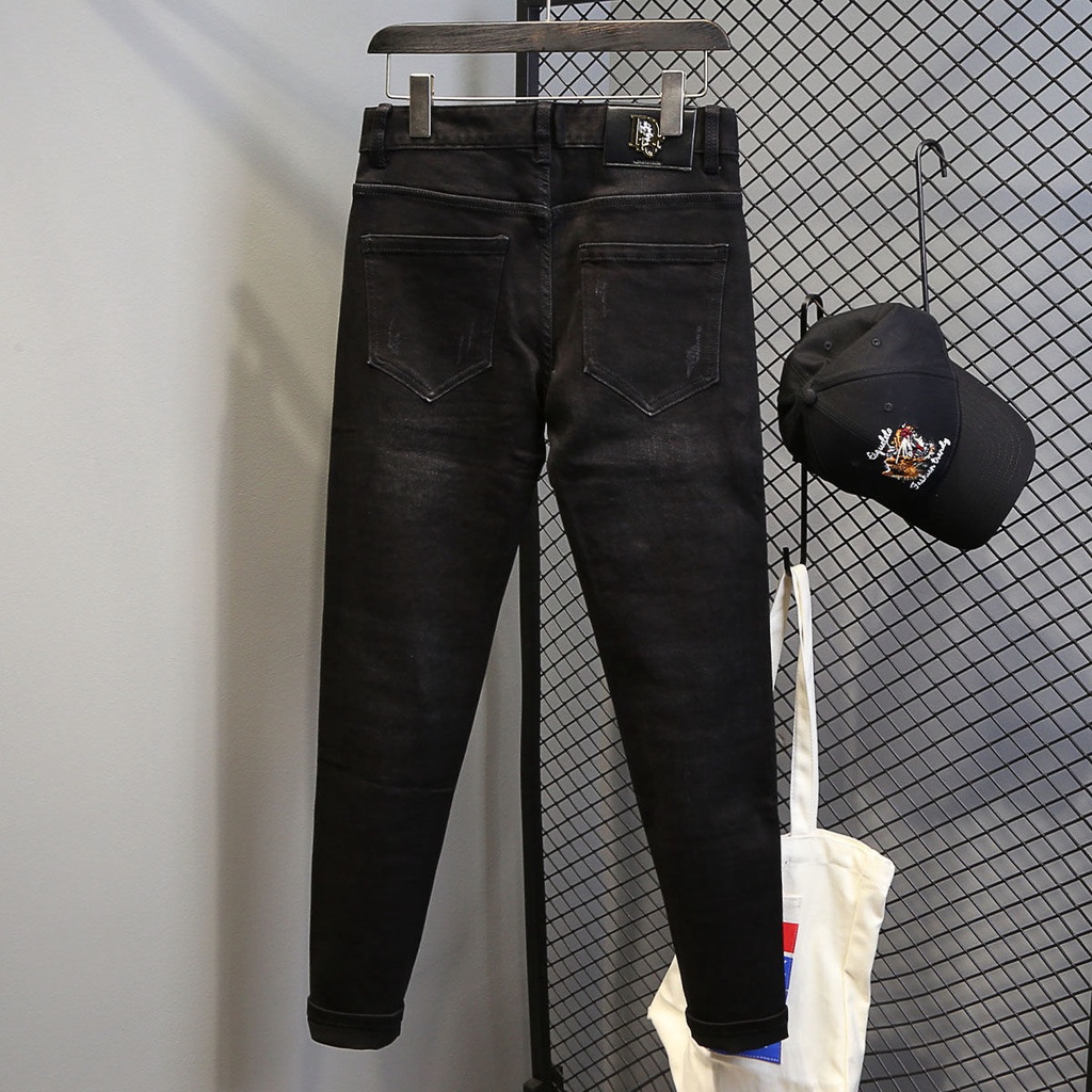 Quần Jean Nam Màu Đen Dáng Ôm