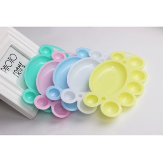 Khay pha màu vẽ hình cua