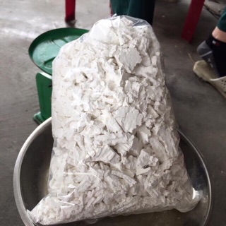 Bột sắn dây ướp hoa bưởi cụ em làm ạ.