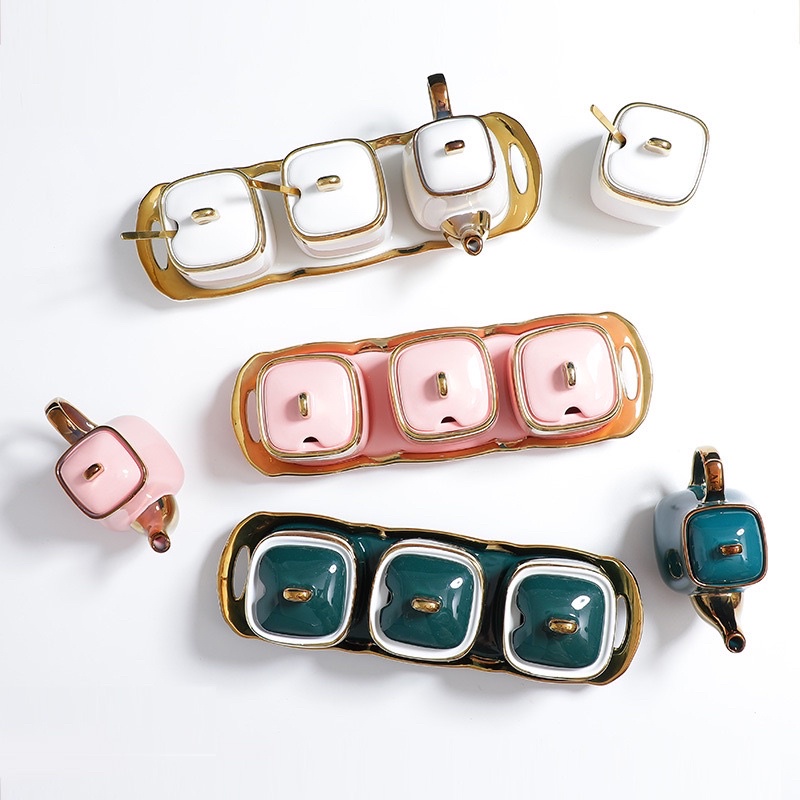 Hũ Đựng Gia Vị Gốm sứ , Lọ đựng Gia Vị Bằng Gốm set 3 chiếc kèm khay đựng và 3 thìa Huydecor