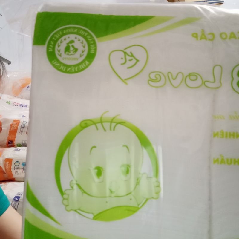 Khăn vải khô/ Giấy khô đa năng cao cấp Mom's Love thấm hút tự nhiên, an toàn cho bé loại 300gr và 600gr
