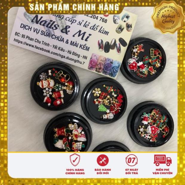 Hũ mix các hình Noel đính móng tay chân làm nail