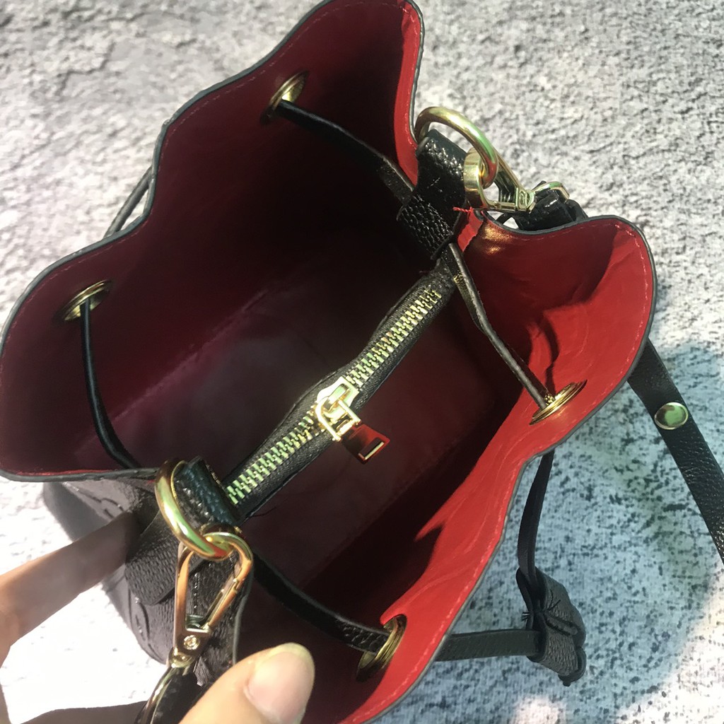 💋💋💋siêu phẩm độc lạ💋💋💋túi mini rút dây đeo chéo bán to size 21