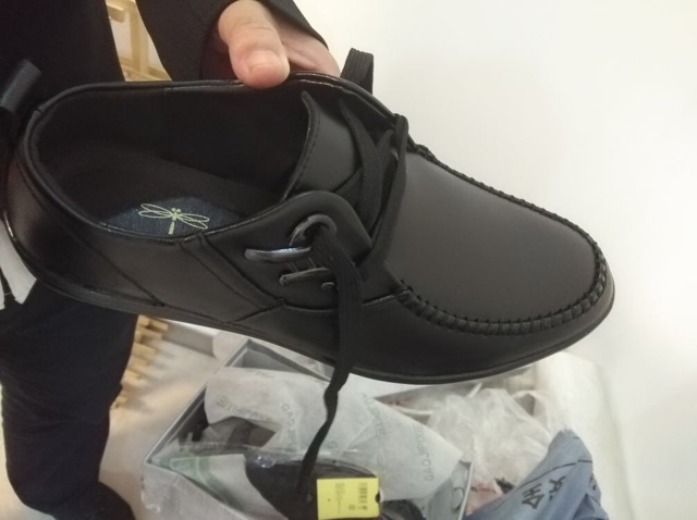 Giầy lười nam Quảng Châu. Kiểu dáng buộc dây.Sẵn đen sz 43 | BigBuy360 - bigbuy360.vn