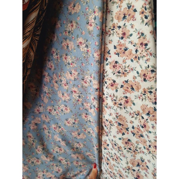 Lụa lạnh 65k/m. co giãn. ko nhăn. chuyên may áo dài. váy. bộ