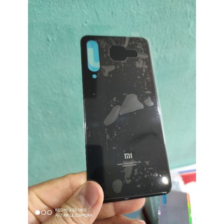 nắp lưng Mi 9 Se