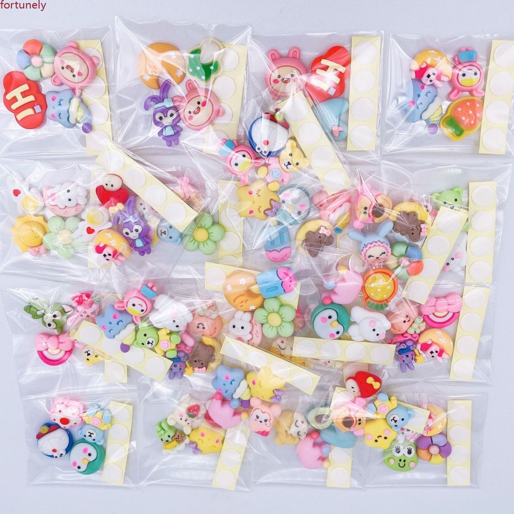 Set 1/ 4 hình dán hoạt hình 3D dễ thương DIY bình chai lọ chống nước màu ngẫu nhiên