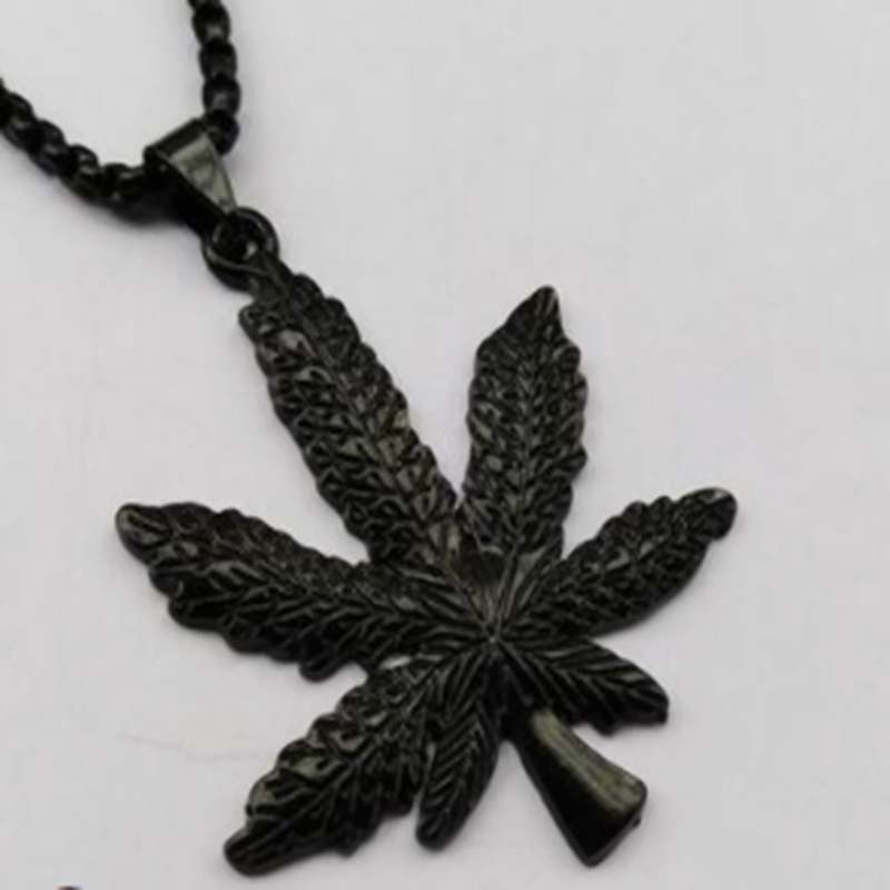 Vòng cổ Mặt Hình Lá Phong Mạ Vàng / Bạc Thời Trang Hip Hop Cho Nam Và Nữ