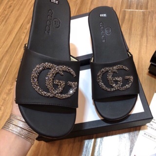 Dép xuồng Gucci