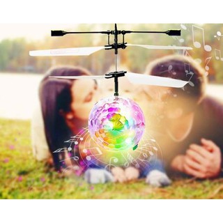 Quả cầu pha lê bay cảm ứng phát sáng
