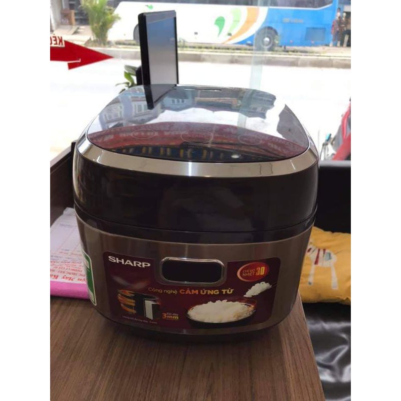 [FREESHIP❤️]Nồi cơm điện cao tần 1,8lít [HÀNG TRƯNG BÀY][GIẢM SỐC]