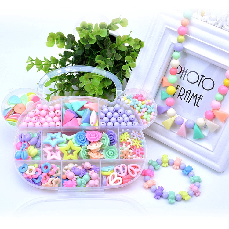 Set hạt làm đồ chơi có hộp đựng hình con gấu cho trẻ em