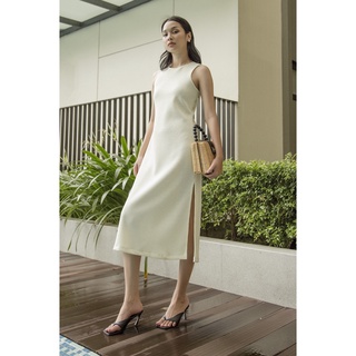 Đầm sát nách cổ tròn EDINI - D1493