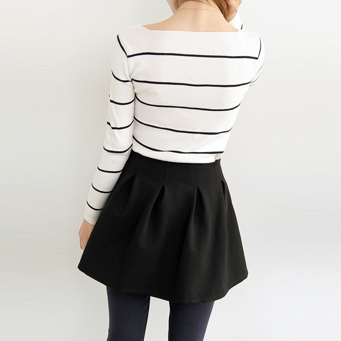 Áo len nữ xinh xắn họa tiết kẻ sọc