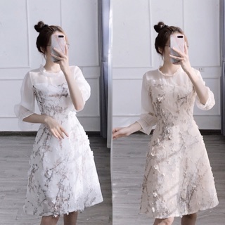 Đầm thiết kế hoa đào 3D siêu chảnh
