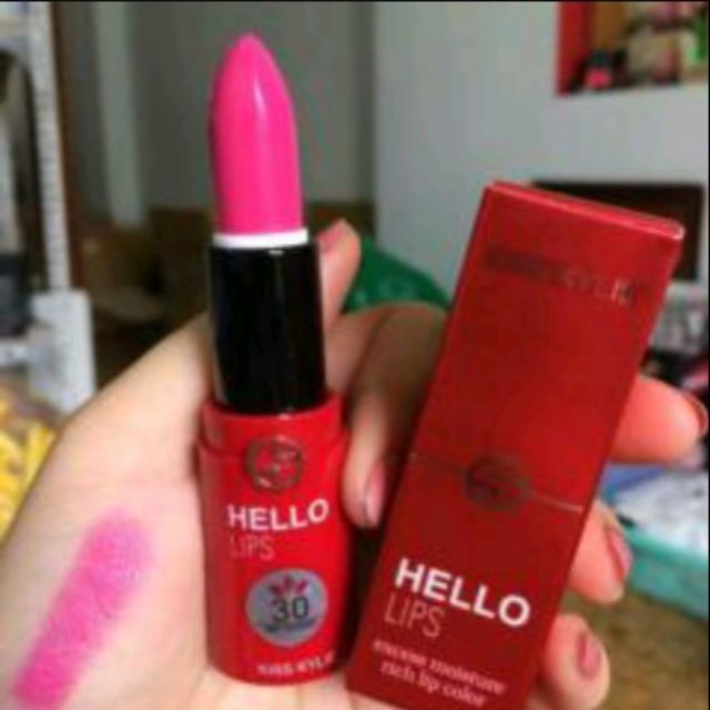 Son Hello Kiss kylie