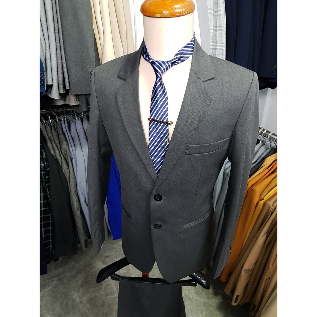 Bộ vest nam form suông 2 nút trung niên màu xám đậm chất vải mềm mịn + cà vạt kẹp