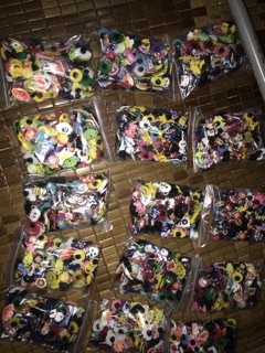 Combo 50 jibit,sticker 2D gắn dép