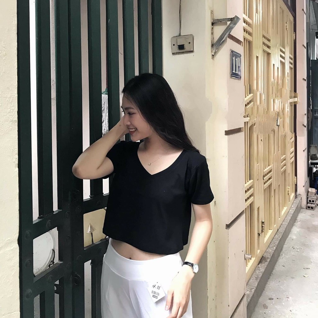SET ÁO CROPTOP TIM ĐEN KÈM QUẦN CULLOTES TRẮNG HOT