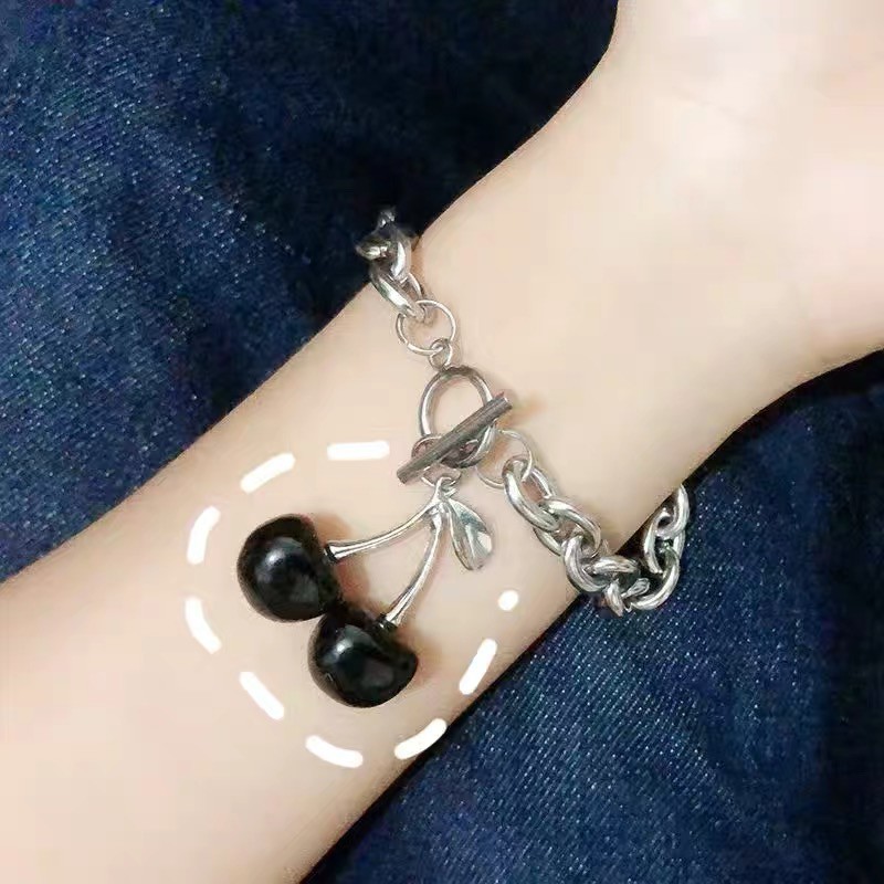 Vòng Cổ Mặt Hình Trái Cherry Xinh Xắn Dành Cho Nữ