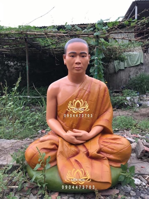 Tượng Tổ Sư Minh Đăng Quang - Hệ phái Khất sĩ cao 90cm