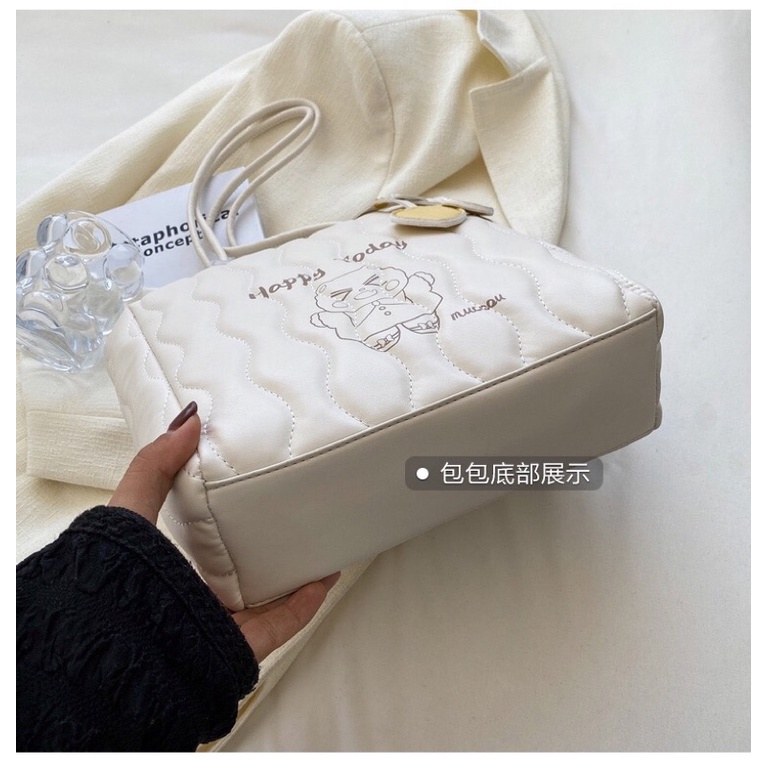Túi xách da PU CÓ SẴN TRẮNG ulzzang da xị bền túi cực xinh xẻoo lunn Order 2 tuần Trang Xuka