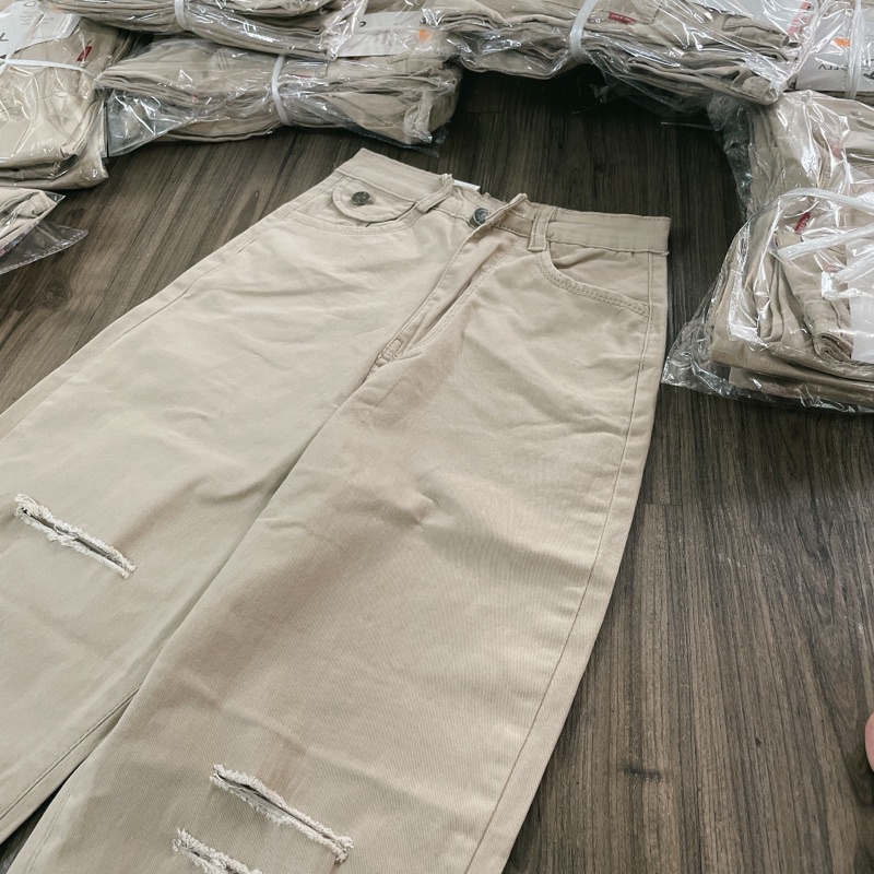 Quần baggy kaki rách gối - shop có kèm hình và video chính chủ