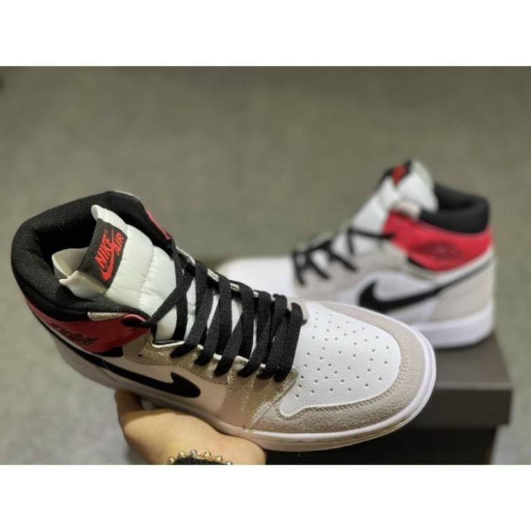 [Sale 3/3][SneeKeezz] Giày thể thao AIR JORDAN 1 Retro High Light Smoke Grey xám tai đỏ cao cổ [Sẵn Hàng] . ⋆ ? | BigBuy360 - bigbuy360.vn