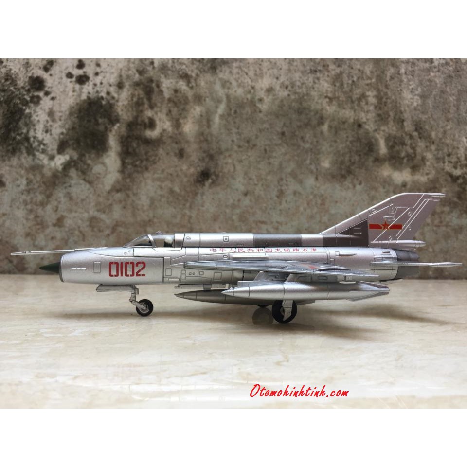 Mô hình Máy bay MIG 21 1:72