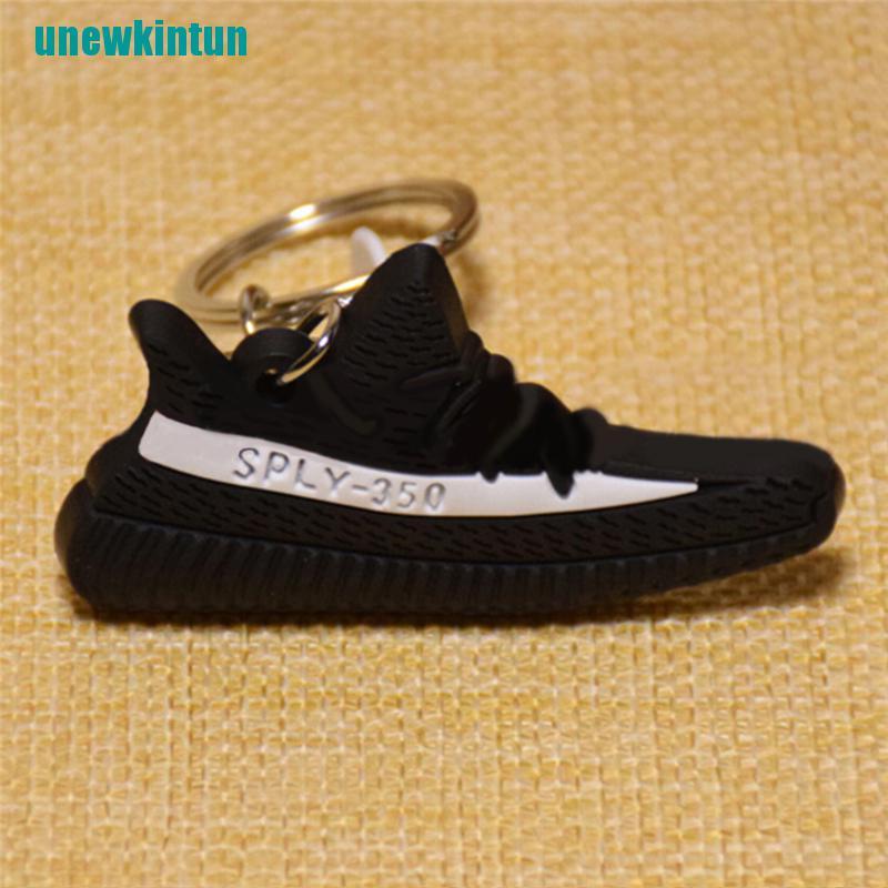 Móc Khóa Hình Giày Thể Thao Adidas Yeezy Boost 350 Đen