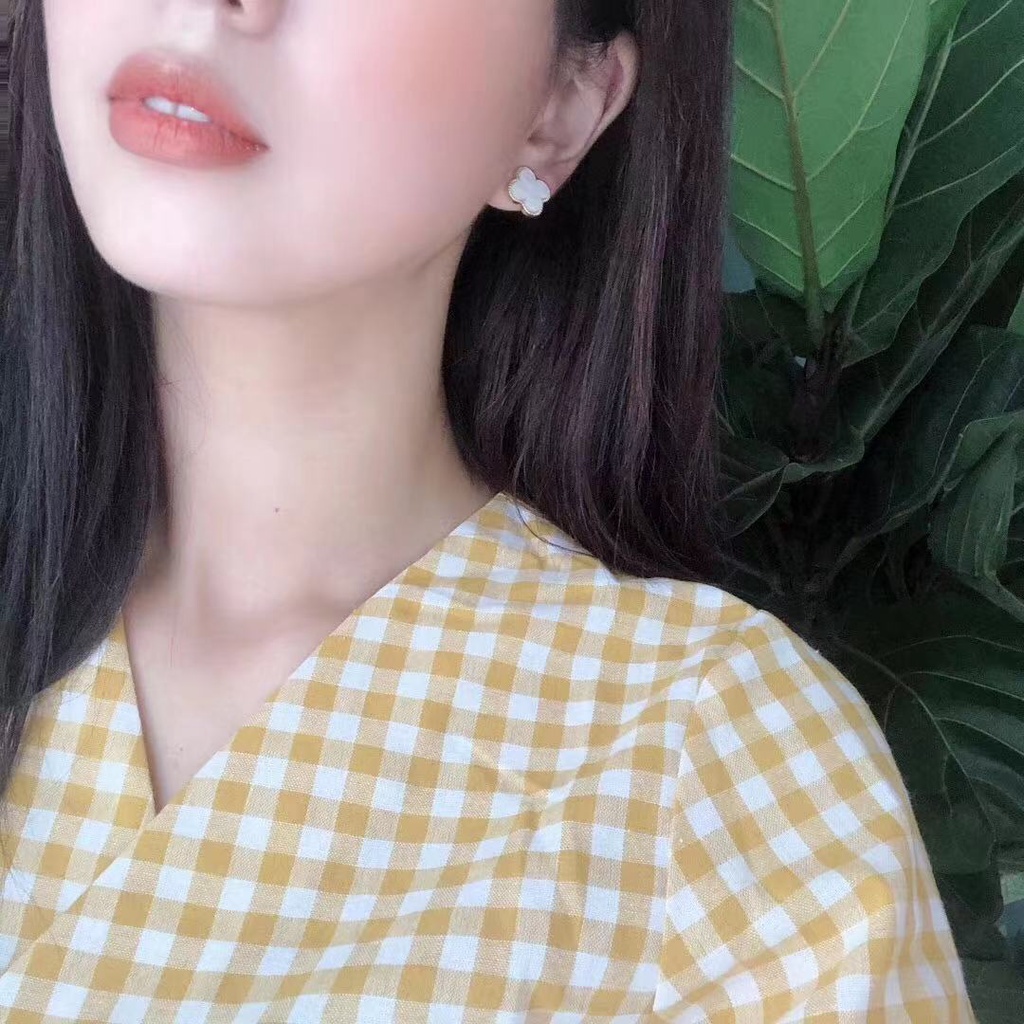 BESFOME mạ vàng 18k thời trang cổ điển s925 bạc bốn lá bông tai hoa tai trang sức đinh tán cho phụ nữ