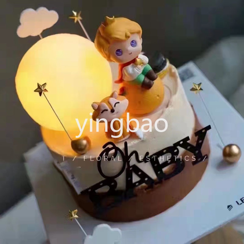 Phụ Kiện Trang Trí Bánh Kem Hình Bé Trai / Hoàng Tử Đám Mây Có Đèn Led Xinh Xắn