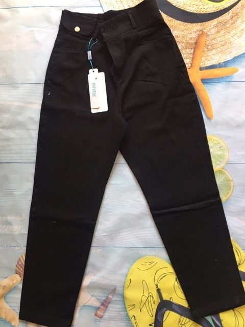 Quần baggy Kaki khoá có nắp túi cạp