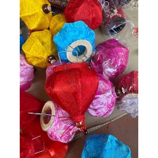 Đèn lồng hội an size 10cm vải lụa tơ tằm chuyên trang trí giáng sinh treo tết trung thu 10cm