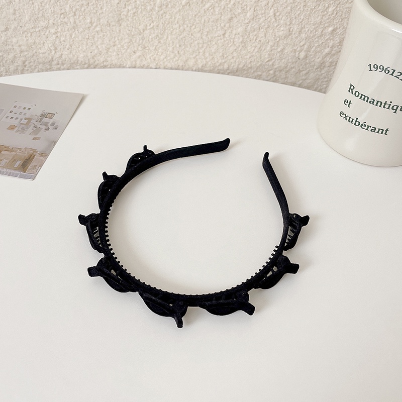 Kẹp tóc mái phong cách Hàn Quốc dành cho nữ