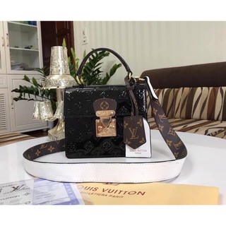 Túi xách Louis Vuitton dáng cặp size 20