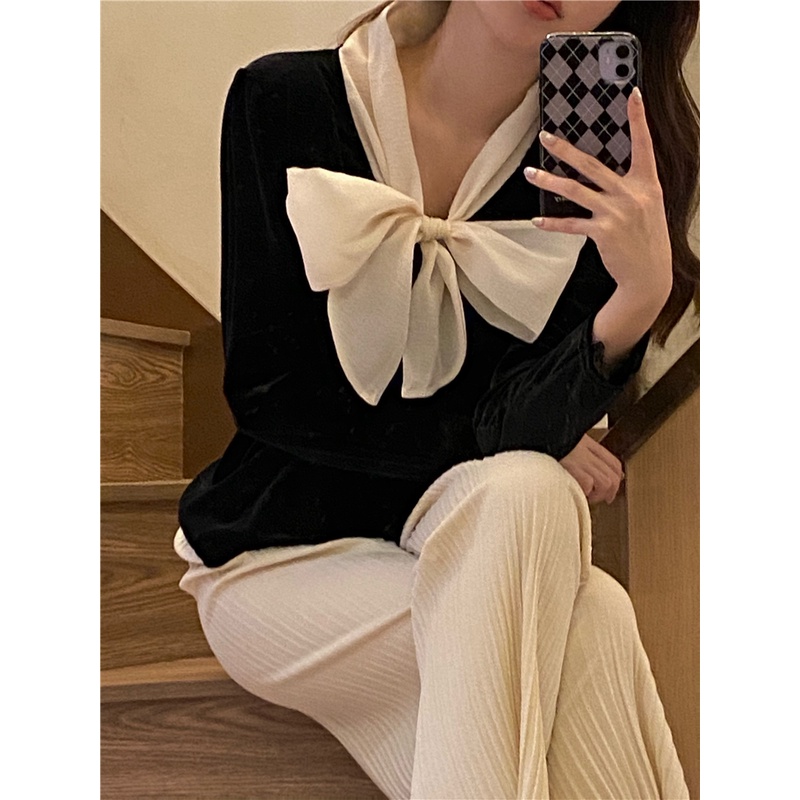 Áo nhung kiểu nữ Dài tay Cổ tim Phối nơ Retro Ulzzang Hàn Quốc Áo kiểu nữ Kiểu Pháp Cổ V Vintage Thời trang