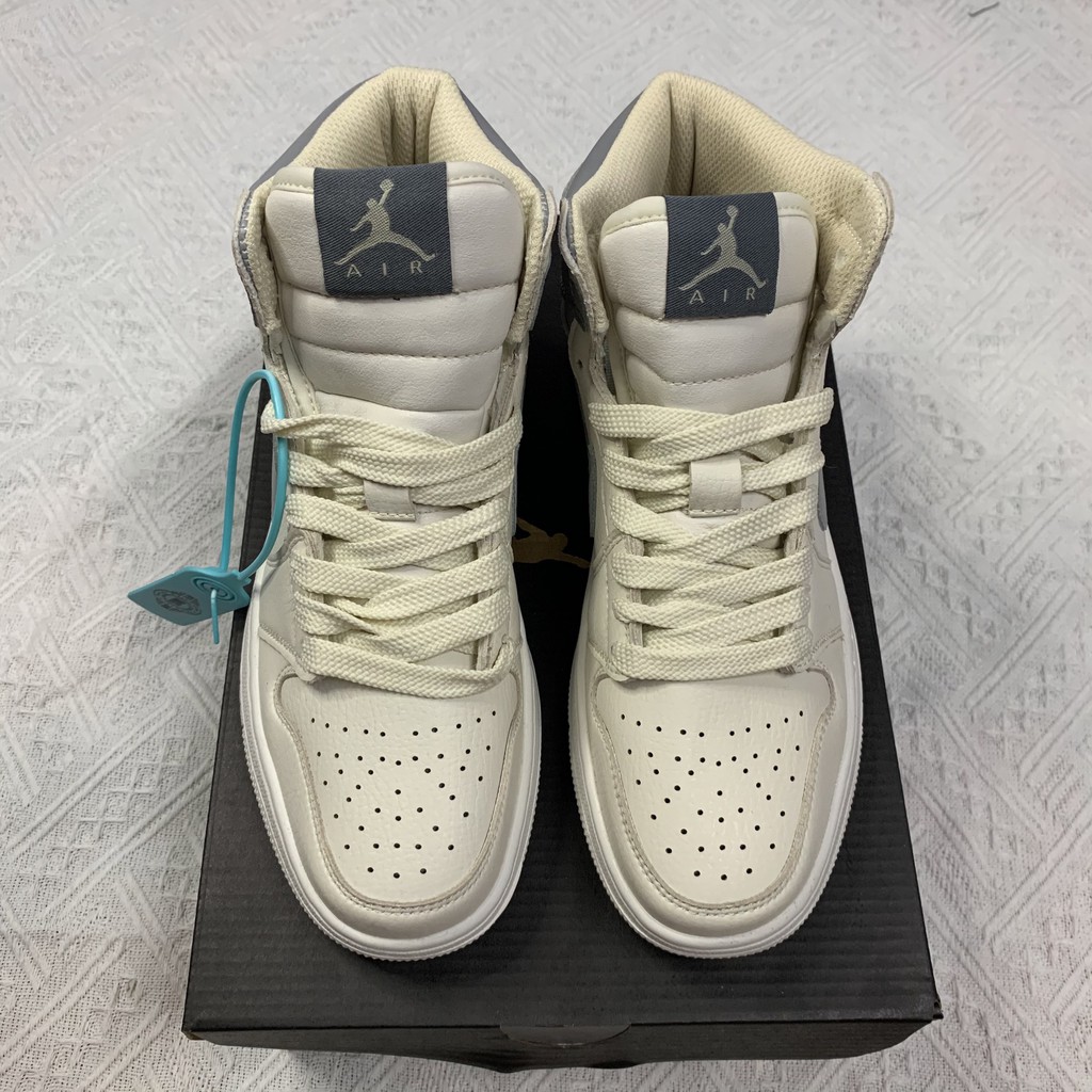 ✔️Giày Jordan 1 High SE Trắng Xanh Phản Quang Cổ Fullbox✔️