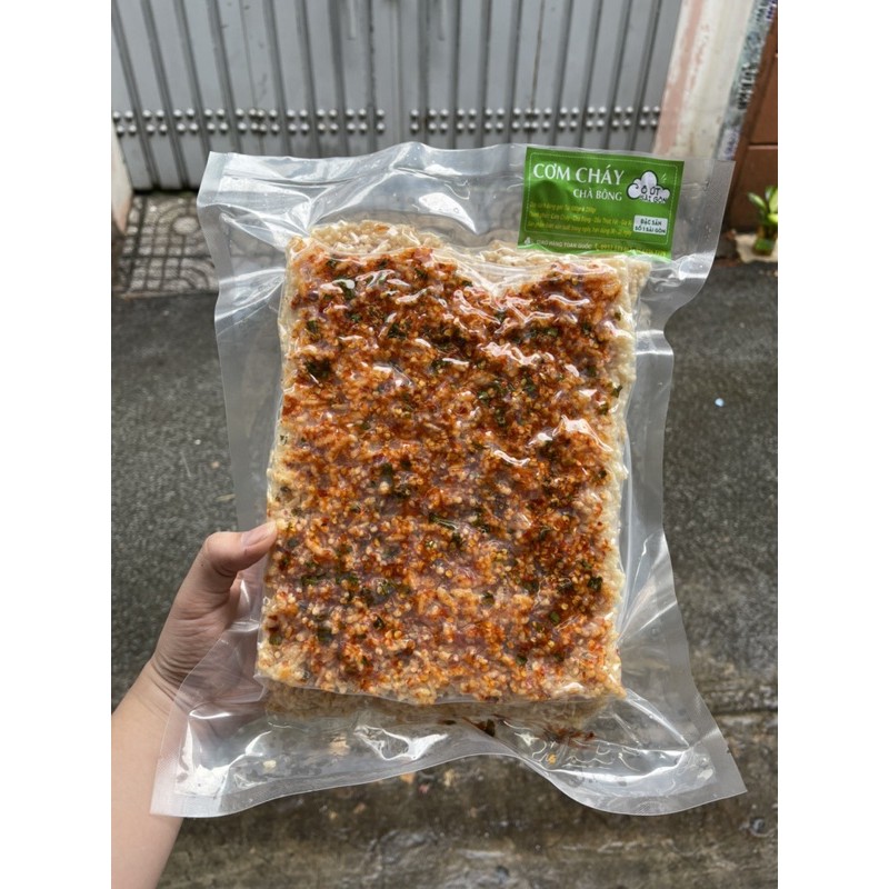Cô Út Sài Gòn - Cơm Cháy Mắm Hành/Túi Hút Chân Không - 500gr