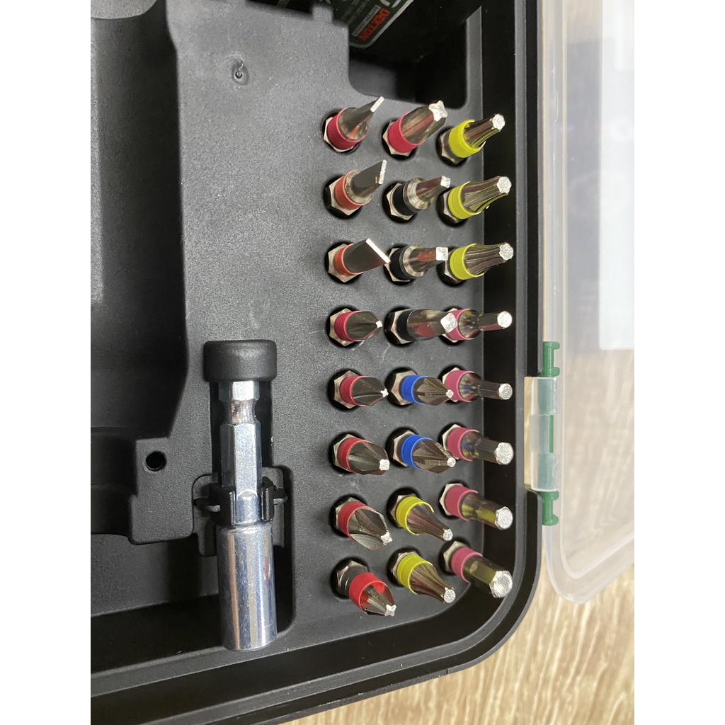 Máy Vặn Vít Dùng Pin Dekton CV0501/ Ngắt lực Điện Tử 4 Cấp Số