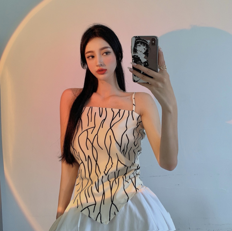 Áo Hoạ Tiết Kẻ Sọc Phối Nơ Thiết Kế Độc Đáo Cho Bạn Gái