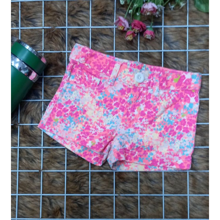 Quần short kaki thun có tăng đơ cho bé gái size nhí
